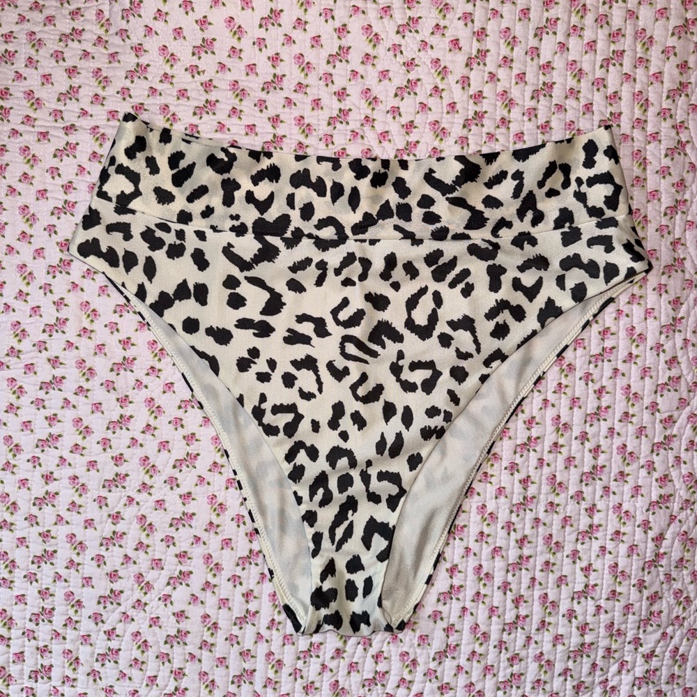 Aerie Black and White High-Cut Cheeky Bottoms